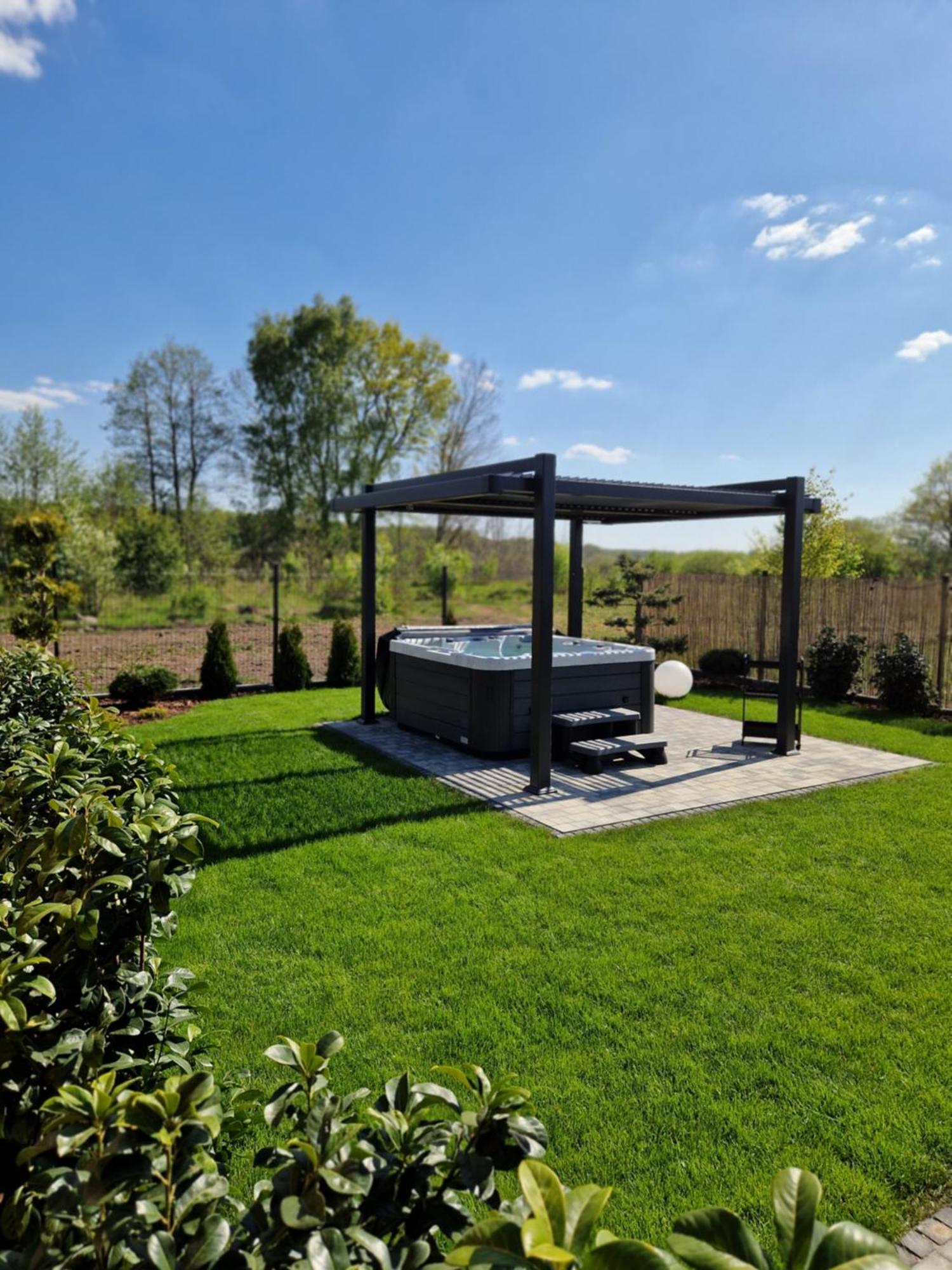 Odnova - Holiday Home With Spa Bobolin Exteriör bild